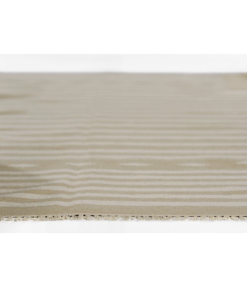 Erin Gates Thompson THO-1 Beige Area Rug