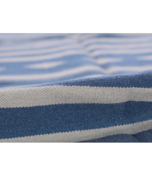 Erin Gates Thompson THO-1 Light Blue Area Rug