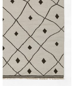 Momeni Thompson Tho-3 Ivory Area Rug 5 ft. X 7 ft. 6 in. Rectangle