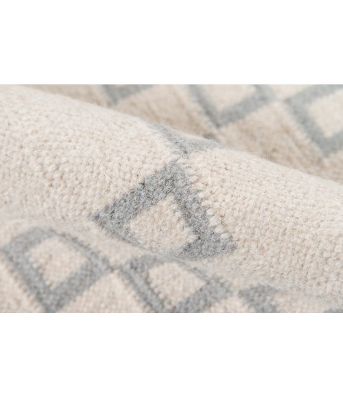 Thompson Area Rug Momeni Thompson Area Rug THO-9 Langley Grey 2' X 3'