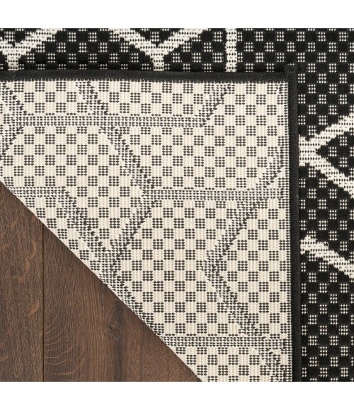 Nourison Horizon Indoor/Outdoor Black HOZ01 6 ft. X 9 ft. Rect. Rug