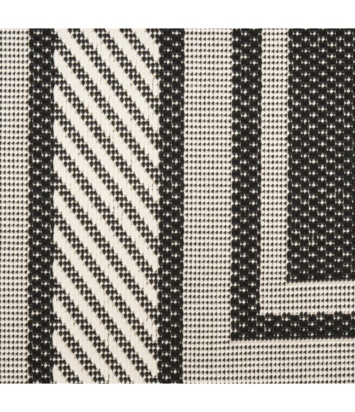 Nourison Horizon Indoor/Outdoor Black HOZ03 8 ft. X 10 ft. Rect. Rug