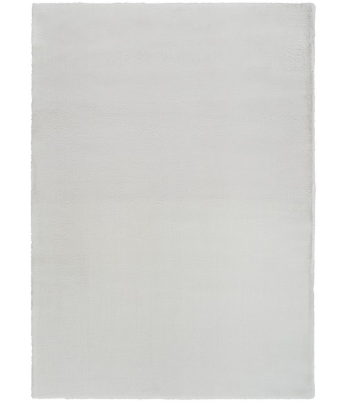 Nourison Soft Plush Rabbit Fur Silver SFF01 4 ft. X 6 ft. Rect. Rug