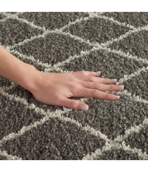 Nourison Geometric Shag Silver GOS01 2 ft. 2 in. X 7 ft. 6 in. Rect. Rug