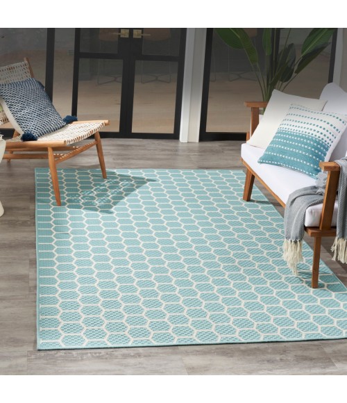 Nourison Reversible Indoor Outdoor Aqua RVB01 5 ft. X 7 ft. Rect. Rug
