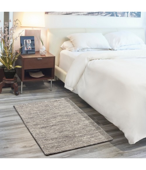 Nourison Luna Grey Silver LUN01 2 ft. X 3 ft. Rect. Rug