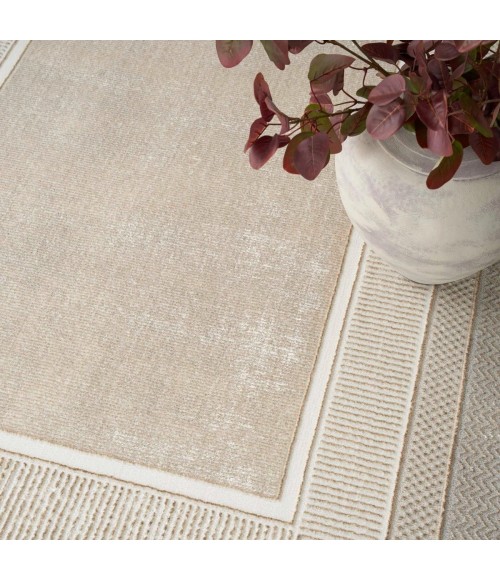 Nourison Glitz Ivory GLZ07 5 ft. X 7 ft. Rect. Rug