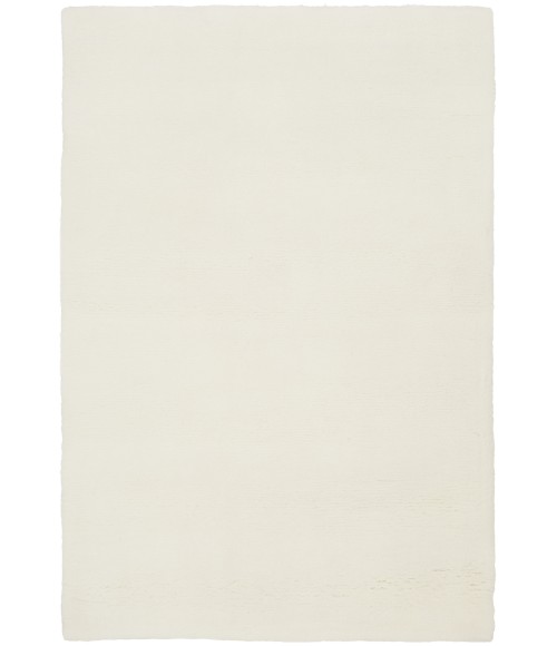 Nourison Plush Cloud Ivory PLC01 2 ft. X 3 ft. Rect. Rug