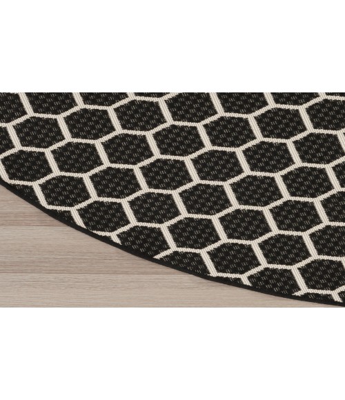 Nourison Reversible Indoor Outdoor Black RVB01 8 ft. Round Rug