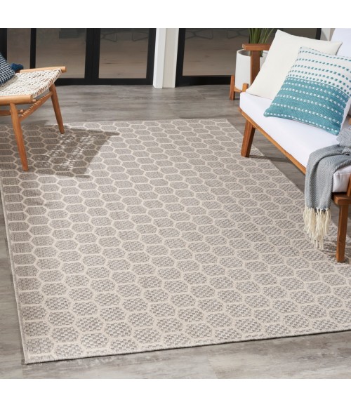 Nourison Reversible Indoor Outdoor Grey RVB01 5 ft. X 7 ft. Rect. Rug