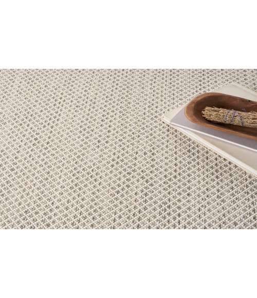 Nourison Courtyard Ivory/Silver COU01 5 ft. Square Rug
