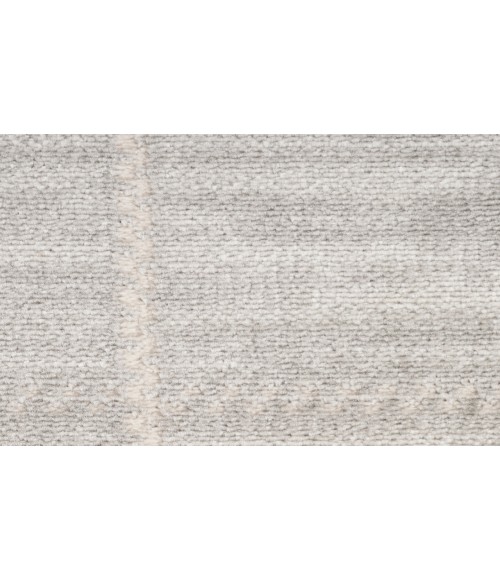 Nourison Serenity Home Light Grey SRH05 5 ft. 3 in. X 7 ft. 3 in. Rectangle Rug