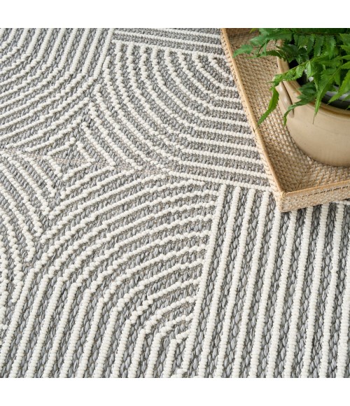 Nourison Natural Texture Charcoal Ivory NTX02 5 ft. X 7 ft. Rect. Rug