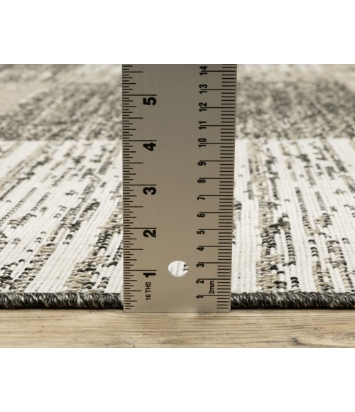 Oriental Weavers GILLIAN 81v Beige/Black Rug 3' 3X5'