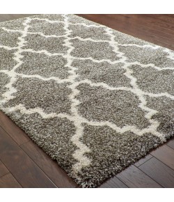 Oriental Weavers Henderson 092E9 Grey/ Ivory Area Rug 3 ft. 10 in. X 5 ft. 5 in. Rectangle