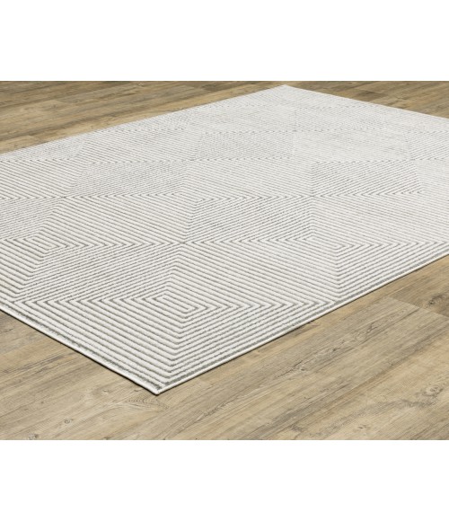 Oriental Weavers MONTECITO 8111W Grey 6' 7X9' 6