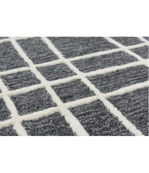 Rizzy Home Lofton Black and Gray A07104 5 ft. X 7 ft. 6 in. Rectangle Rug