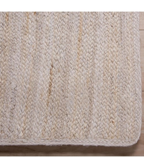 Rizzy Home Batique Ivory BAT685 5 ft. X 7 ft. 9 in. Rectangle Rug