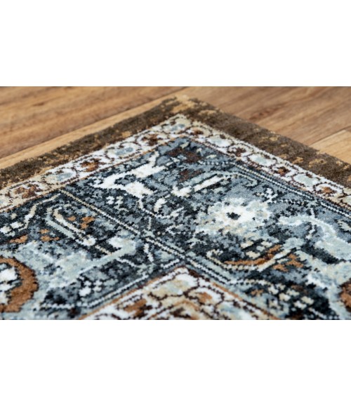 Rizzy Elite Area Rug ELT879 2'6" x 8' Multi