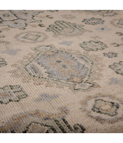 Rizzy Home Hallmark Beige/Gray HAL667 6 ft. X 9 ft. Rectangle Rug