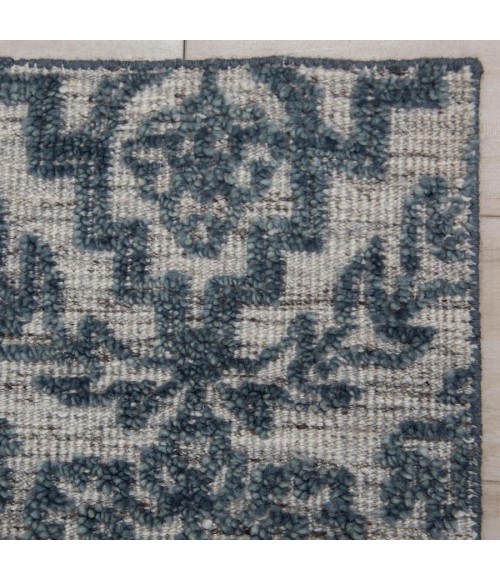 Rizzy Home Hilton Ivory/Gray HTN721 8 ft. X 10 ft. Rectangle Rug