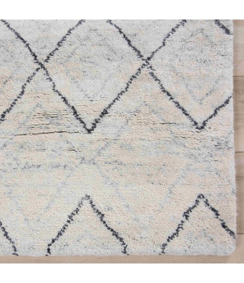 Rizzy Home Posh White/Gray PSH001 10 ft. X 14 ft. Rect. Rug