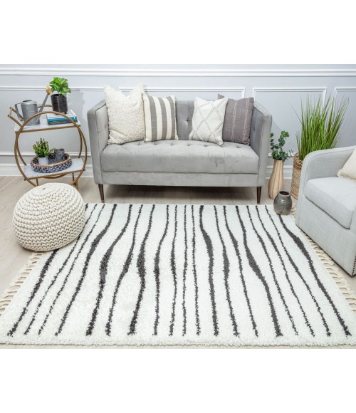 Bennett Bevar RA32549 White Bennett Bevar RA32549 White Area Rug 5 ft. x 7 ft. Rectangle