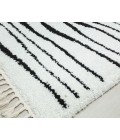 Bennett Bevar RA32549 White Bennett Bevar RA32549 White Area Rug 5 ft. x 7 ft. Rectangle
