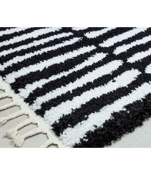 Bennett Bevar RA32586 Black Bennett Bevar RA32586 Black Area Rug 8 ft. 3 in. x 10 ft. Rectangle