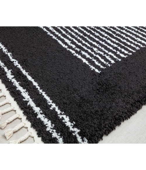 Bennett Bevar RA32601 Black Bennett Bevar RA32601 Black Area Rug 5 ft. x 7 ft. Rectangle