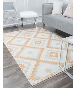 CosmoLiving By Cosmopolitan Soleil RA28404 ivory Area Rug 5 ft. x 7 ft. Rectangle