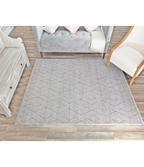 CosmoLiving By Cosmopolitan Chanai RA29156 Gray Area Rug 5 ft. x 7 ft. 6 in. Rectangle