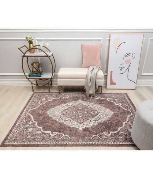 Mason Brooks Cressida RA31615 Rust Area Rug 5 ft. 3 in. x 7 ft. Rectangle