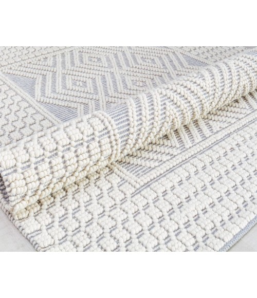 Rugs America Bohemian RA32022 White Area Rug 5 ft. x 7 ft. Rectangle