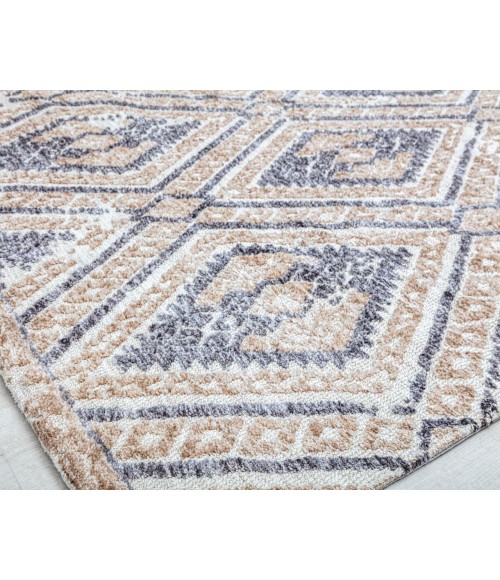 Rugs America Gianni RA32641 White Rugs America Gianni RA32641 White Area Rug 5 ft. x 7 ft. Rectangle