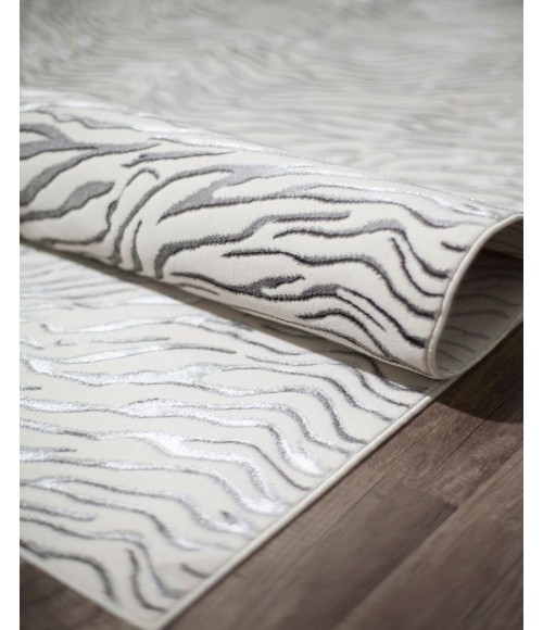 CosmoLiving By Cosmopolitan Natura RA28349 White CosmoLiving By Cosmopolitan Natura RA28349 White Area Rug 8 ft. x 10 ft. Rectangle