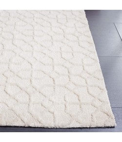 Safavieh Audrey AUD103 Ivory 6' X 6' Square Area Rug