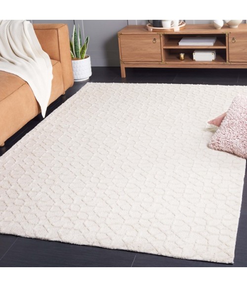 Safavieh Audrey AUD103 Ivory 6' X 6' Square Area Rug