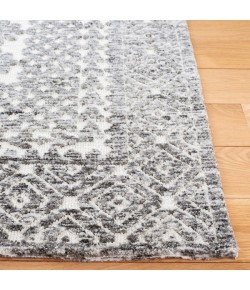 Safavieh Audrey AUD105 Ivory / Grey 2'-3" X 8' Runner Area Rug