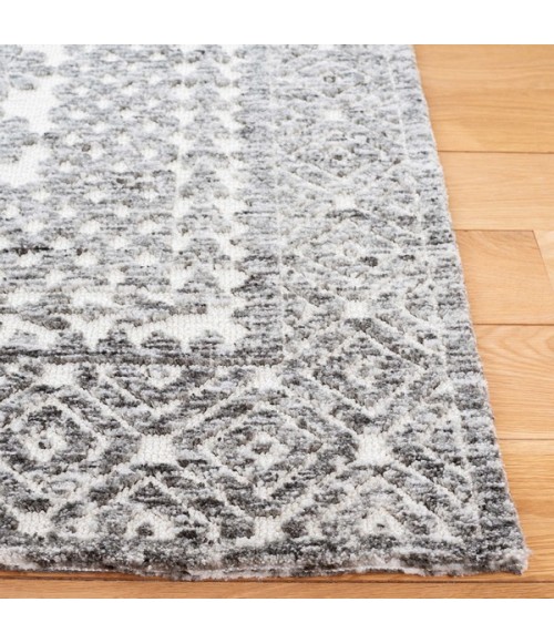 Safavieh Audrey AUD105 Ivory / Grey 2'-3" X 8' Runner Area Rug