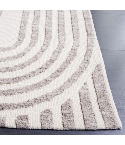 Safavieh Audrey AUD106 Ivory / Grey 4' X 6' Rectangle Area Rug