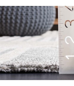 Safavieh Audrey AUD106 Grey / Ivory 6' X 6' Square Area Rug