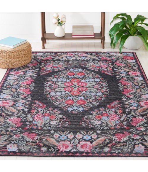 Safavieh Besarabian BES222 Black / Sage 5'-3" X 7'-6" Rectangle Area Rug
