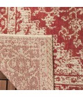 Safavieh Beach House BHS137 Red / Creme 4' X 4' Round Area Rug