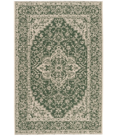 Safavieh Beach House BHS137 Green / Creme 6'-7" X 9'-2" Rectangle Area Rug