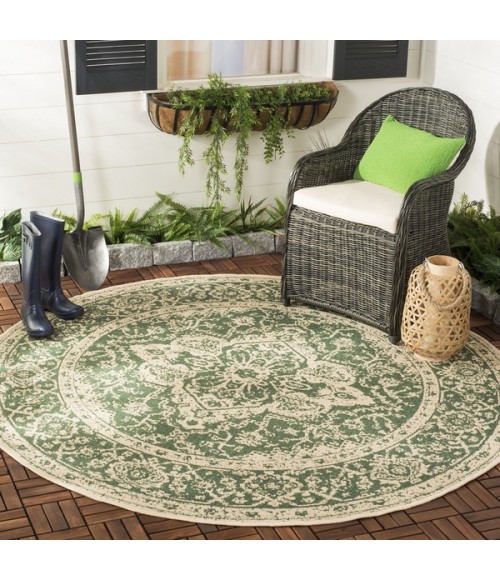 Safavieh Beach House BHS137 Green / Creme 8' X 8' Round Area Rug