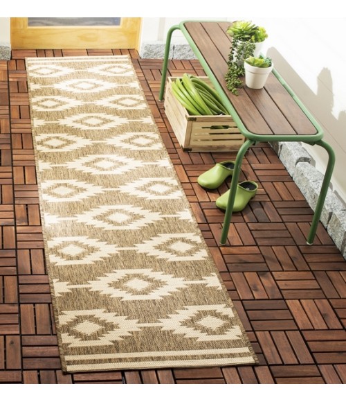 Safavieh Beach House BHS171 Cream / Beige 2'-2" X 8' Runner Area Rug