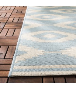 Safavieh Beach House BHS171 Cream / Aqua 2'-2" X 12' Runner Area Rug