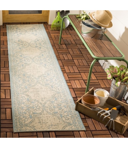 Safavieh Beach House BHS174 Aqua / Cream 2'-2" X 6' Runner Area Rug