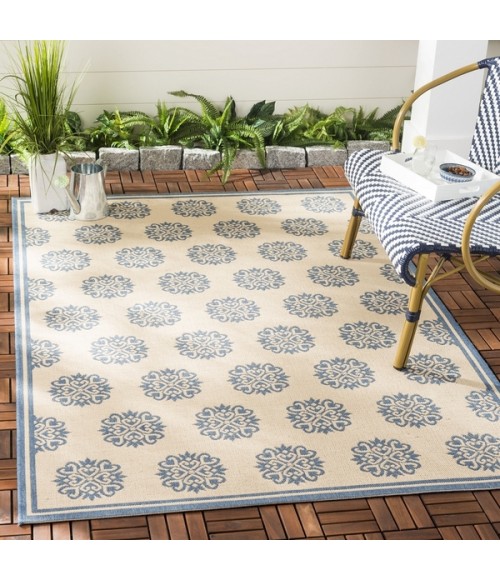 Safavieh Beach House BHS181 Blue / Creme 6'-7" X 6'-7" Square Area Rug